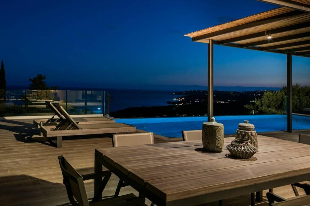 Color Villas-New Villa Green At Trapezaki With Private Pool Mousata Esterno foto